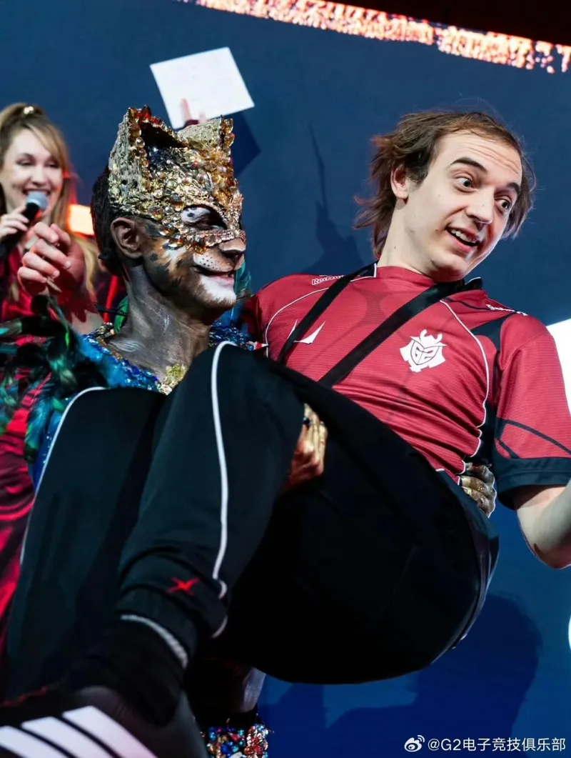 2025世俱杯-G2发文整活：咱先锋赛也去给大伙带个冠军回来